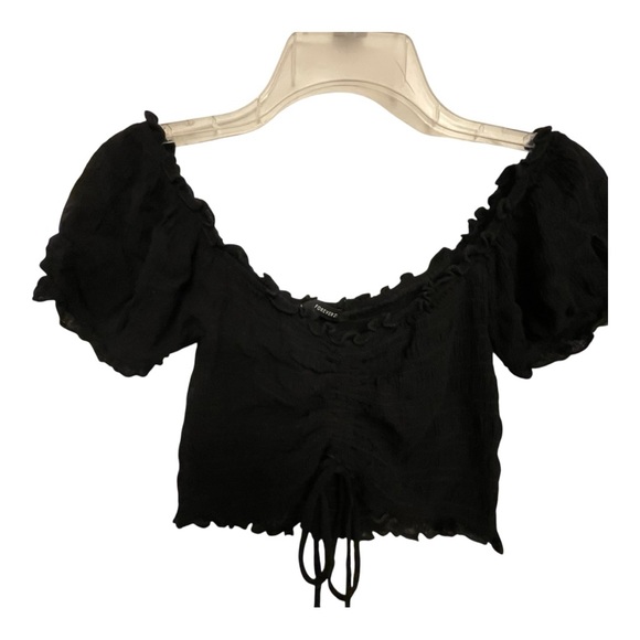 Forever 21 Tops - Forever 21 Black Puff Sleeve Crop Blouse